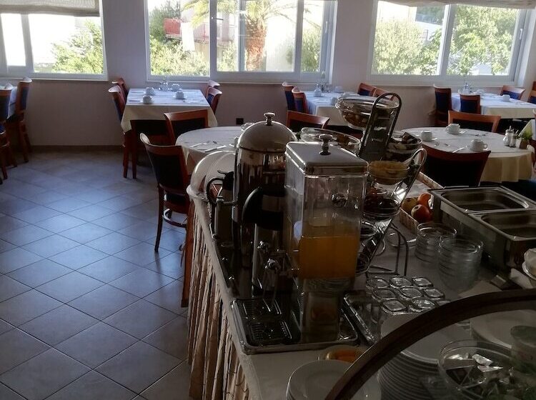 ホテル Villa Vinka