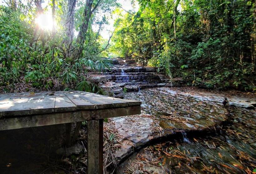 酒店 Waterfall Villas