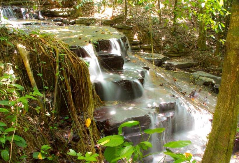 酒店 Waterfall Villas