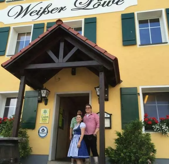 ホテル Gasthof Weißer Löwe Inh Björn Simon Reese