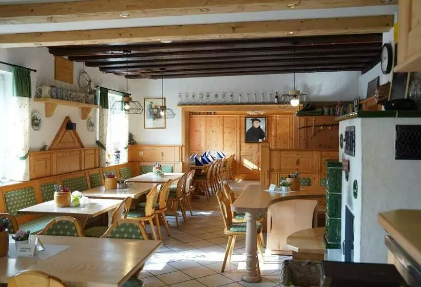 ホテル Gasthof Weißer Löwe Inh Björn Simon Reese
