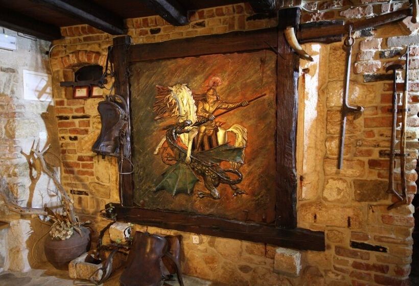 Hotel Xiv Century Rooms