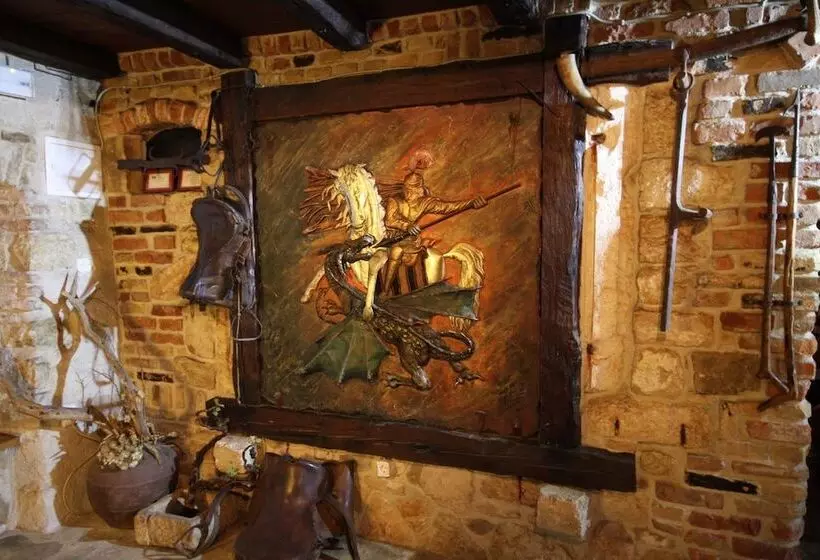 هتل Xiv Century Rooms