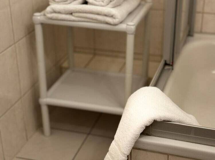 Отель Zur Eiche