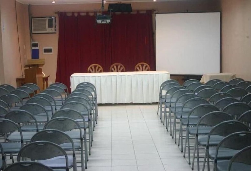 La Posada De Lobo Hotel & Suites