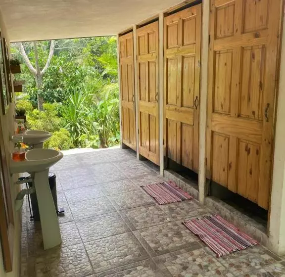 Pura Vida Mini Hostel Santa Teresa