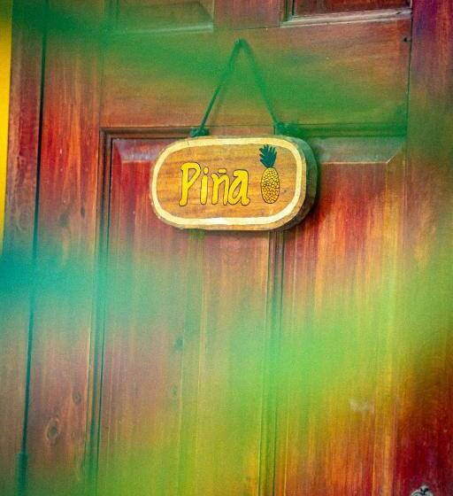 Pura Vida Mini Hostel Santa Teresa