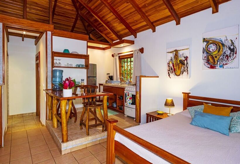 استراحتگاه El Nido Jungle Lodge