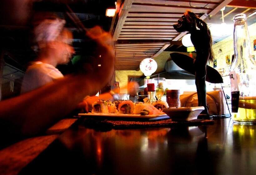 渡假胜地  Funky Monkey Lodge