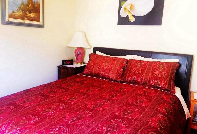 Отель Acacia Bed And Breakfast