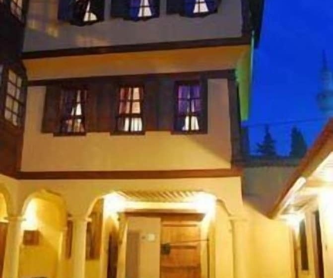 Anemon Koleksiyon Kula Otel