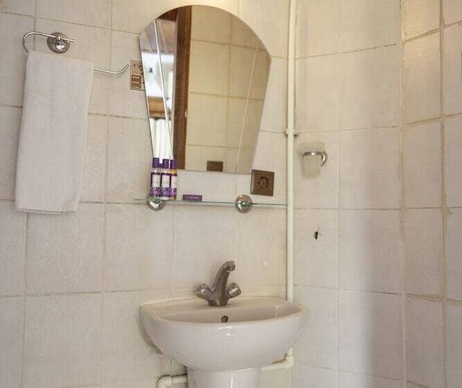 Anemon Koleksiyon Kula Otel