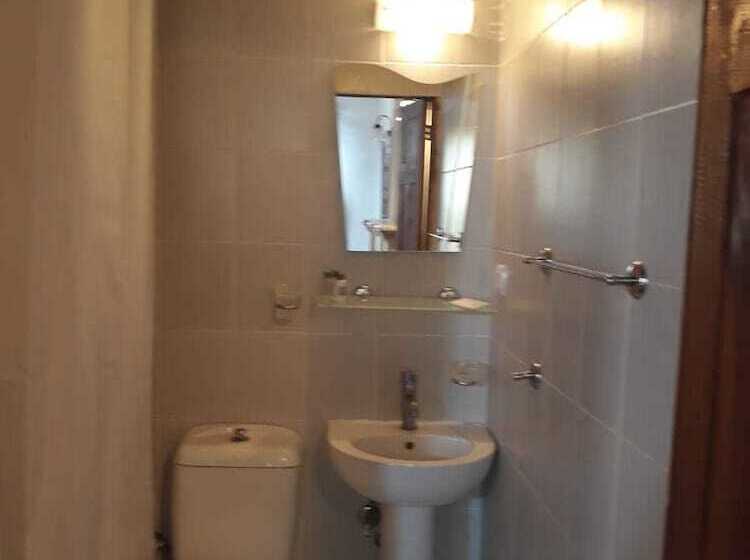 Anemon Koleksiyon Kula Otel