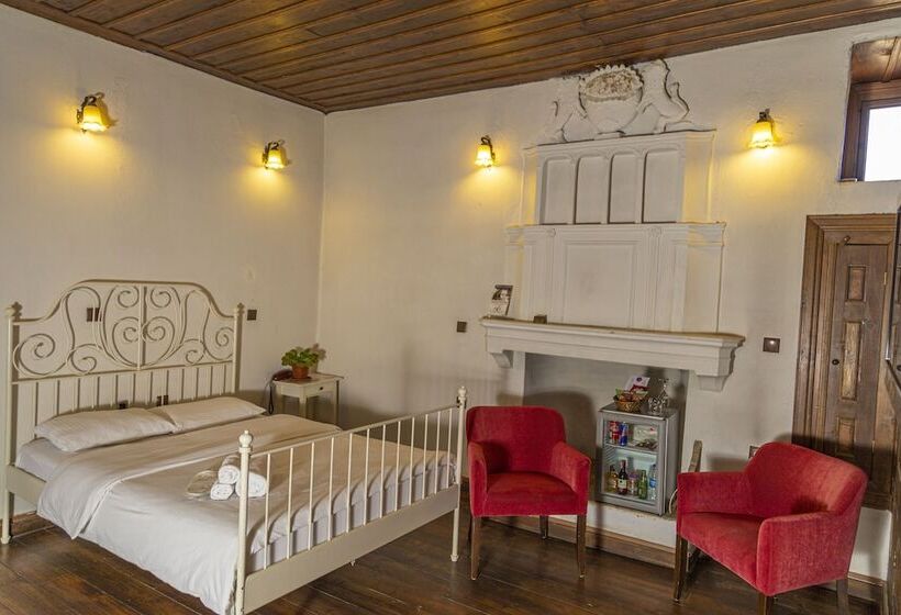 Anemon Koleksiyon Kula Otel