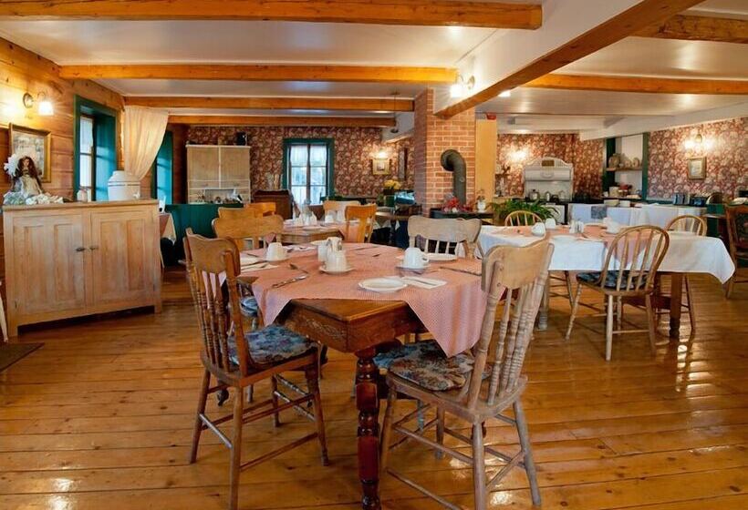 Отель Auberge Des îles Du Bic