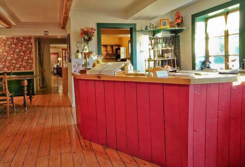 Отель Auberge Des îles Du Bic