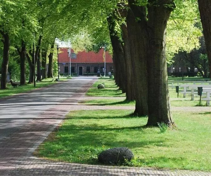 Hotelli Bitter En Zoet