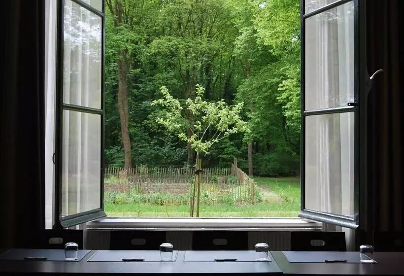 Hotelli Bitter En Zoet