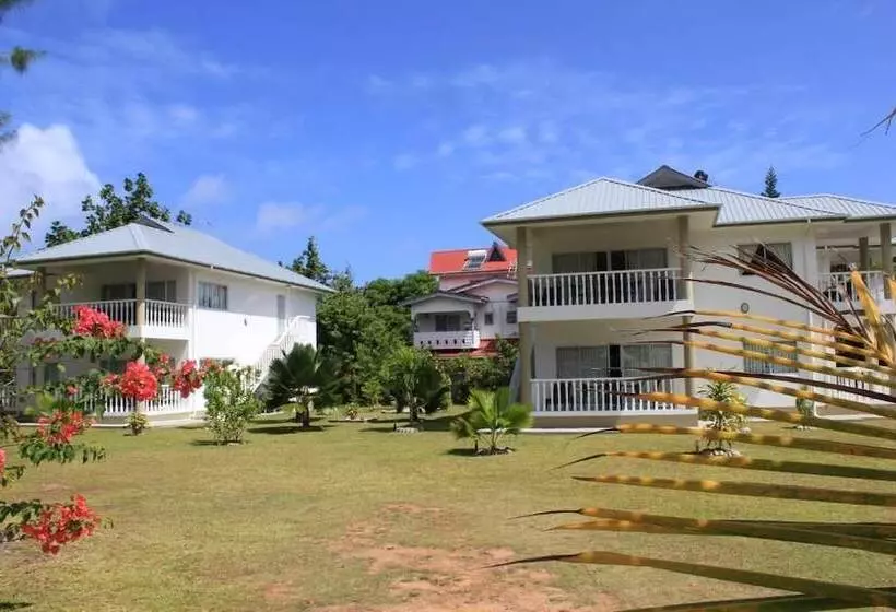 هتل Casa Tara Villas