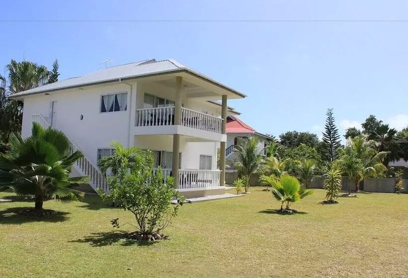 هتل Casa Tara Villas