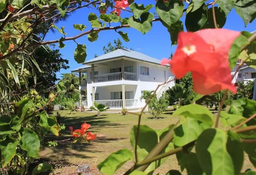 هتل Casa Tara Villas
