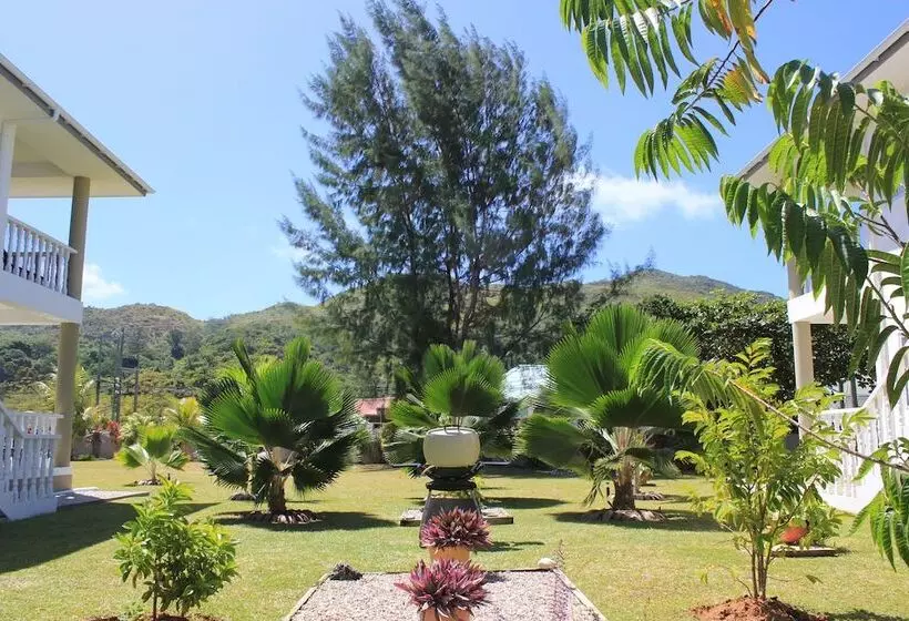 هتل Casa Tara Villas