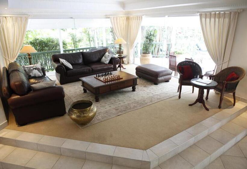 ホテル Cinnamon Boutique Guest House