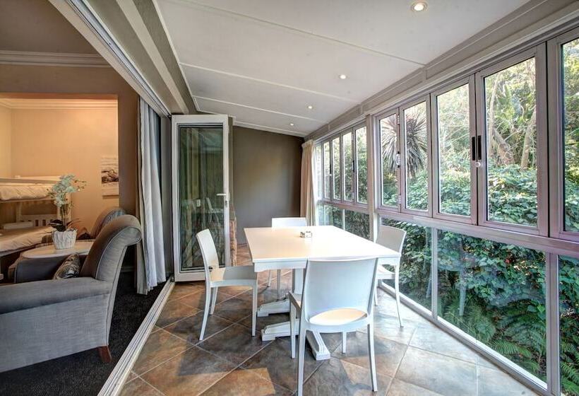 ホテル Cinnamon Boutique Guest House