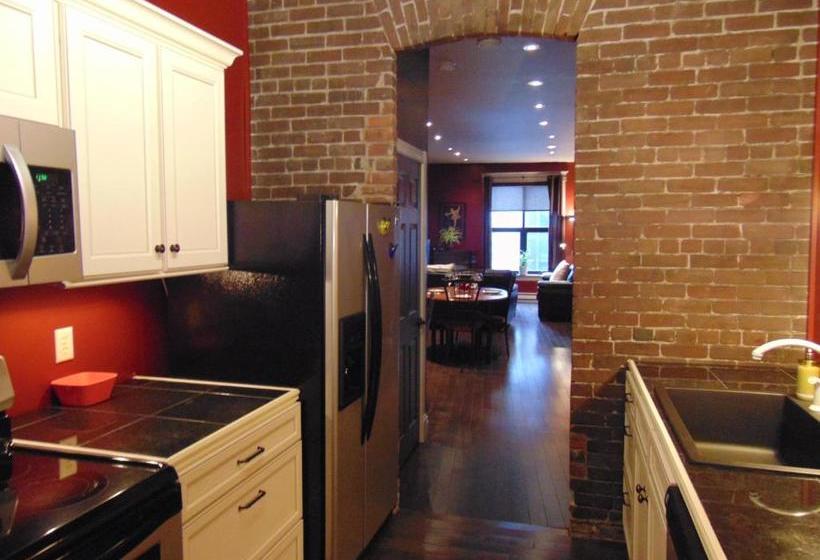 هتل Downtown Executive Suites - Water Street