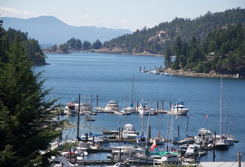 ホテル Enchanter Oceanview Suites