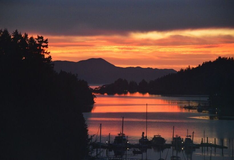 ホテル Enchanter Oceanview Suites