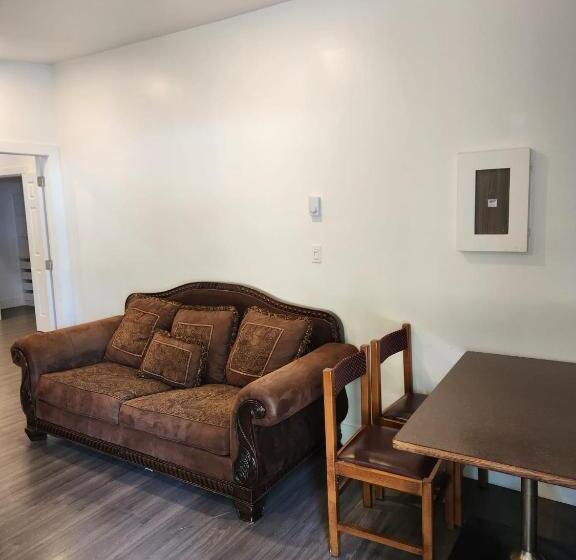 ホテル Grantview Inn