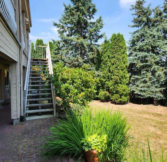 ホテル Grantview Inn