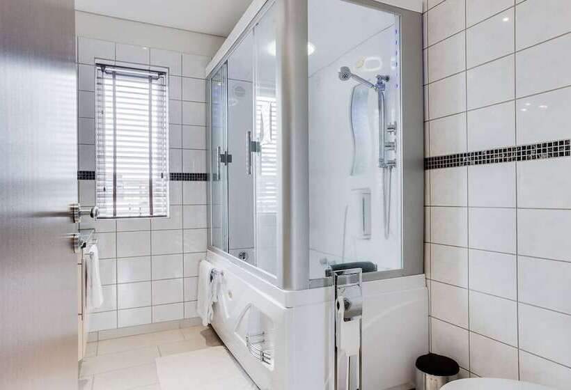 فندق Guesthouse Bjarney