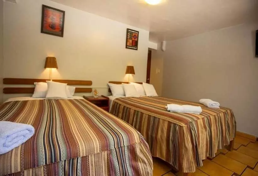 ホテル Hostal La Payacha