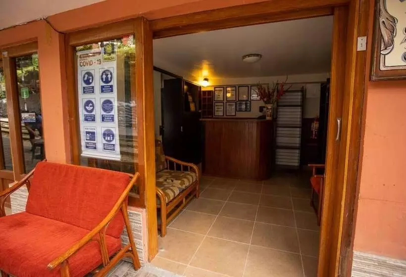 ホテル Hostal La Payacha
