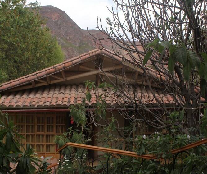 فندق Iorana Urubamba
