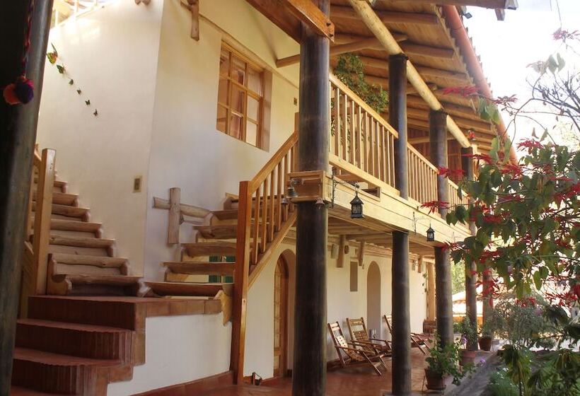 فندق Iorana Urubamba