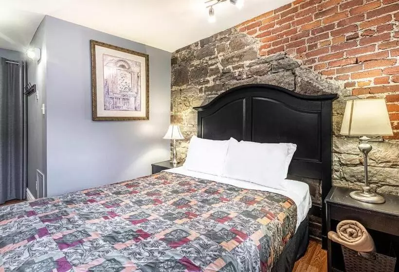 هتل Maison Du General