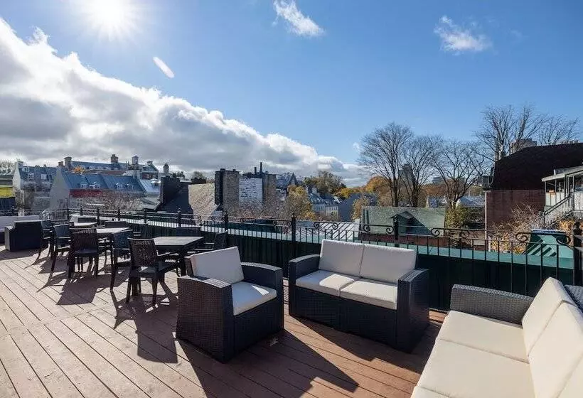 هتل Manoir Vieuxquebec