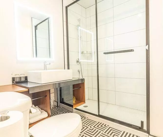 هتل Manoir Vieuxquebec