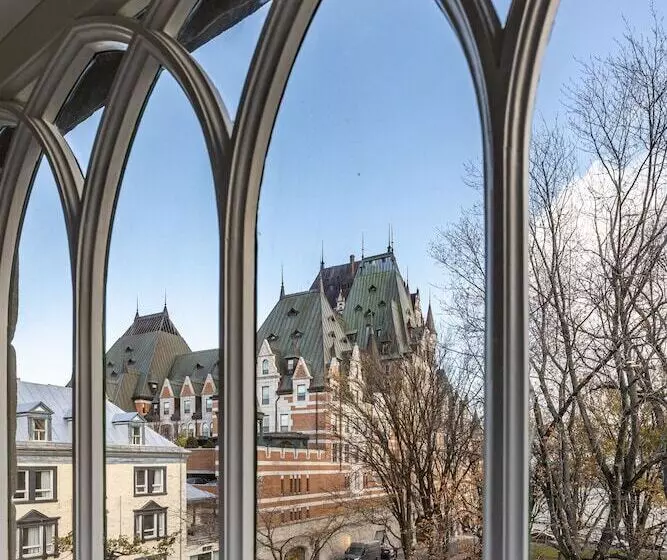 هتل Manoir Vieuxquebec