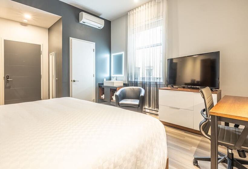 هتل Manoir Vieuxquebec