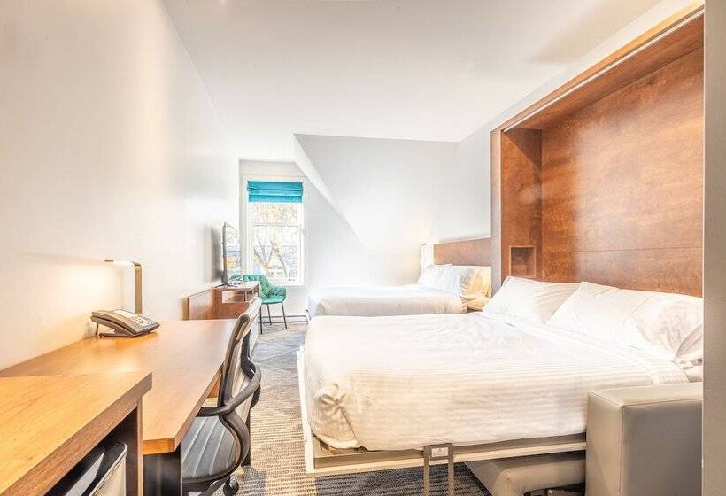 هتل Manoir Vieuxquebec