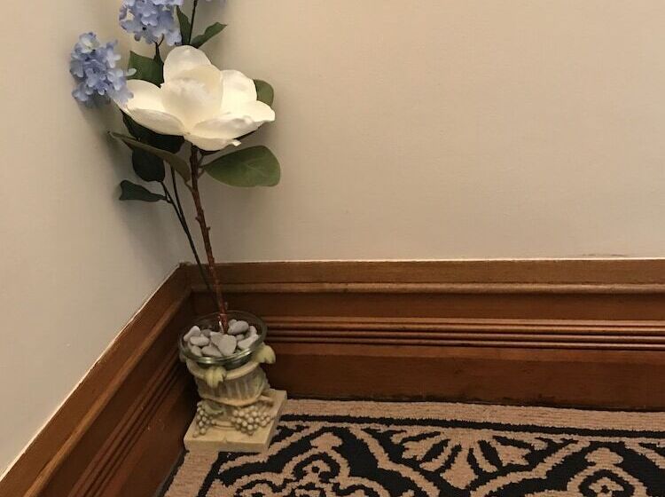 فندق Niagara Inn Bed & Breakfast