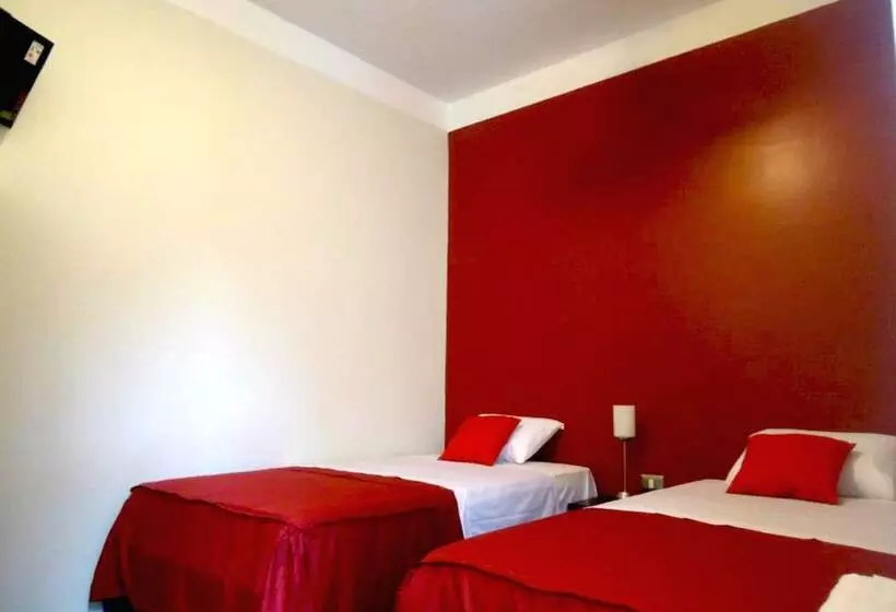 هتل Pirwa Maldonado Hostel