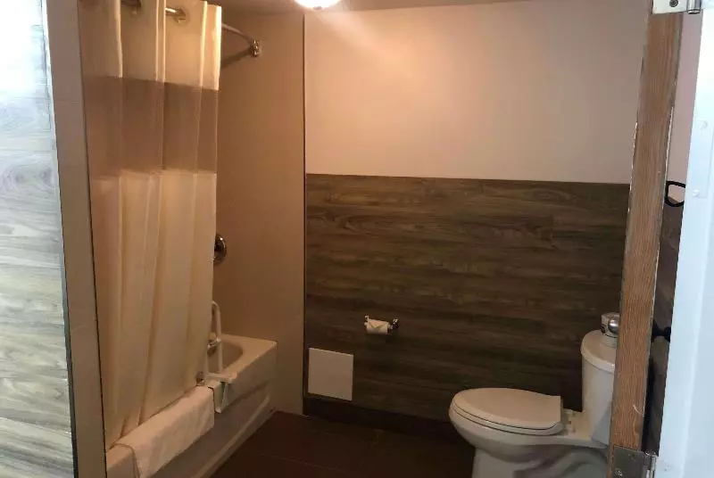Hotelli Ramada By Wyndham Lindsay