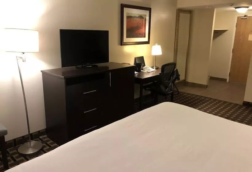 Hotelli Ramada By Wyndham Lindsay