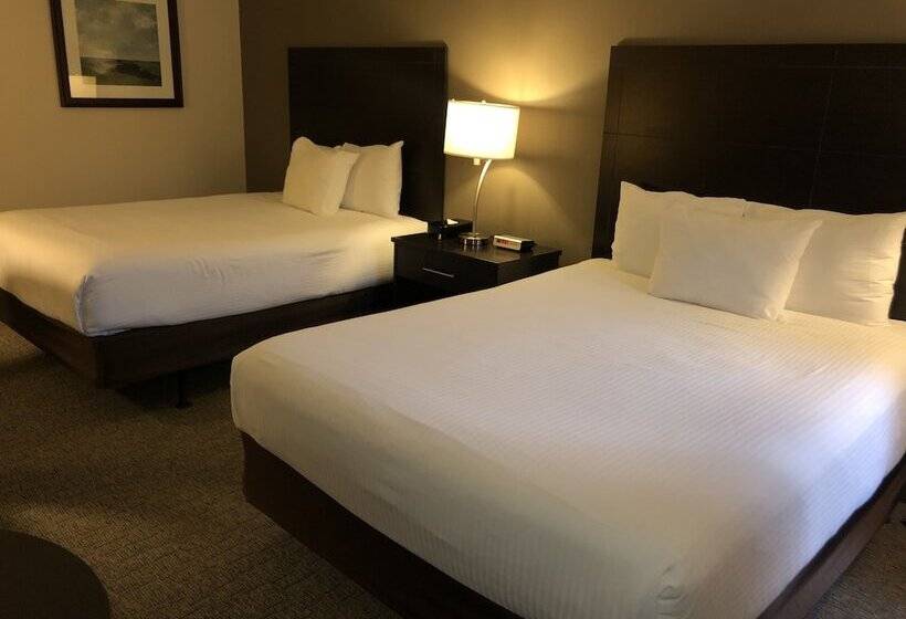 בית מלון כפרי Ramada By Wyndham Lindsay