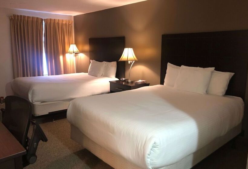 בית מלון כפרי Ramada By Wyndham Lindsay